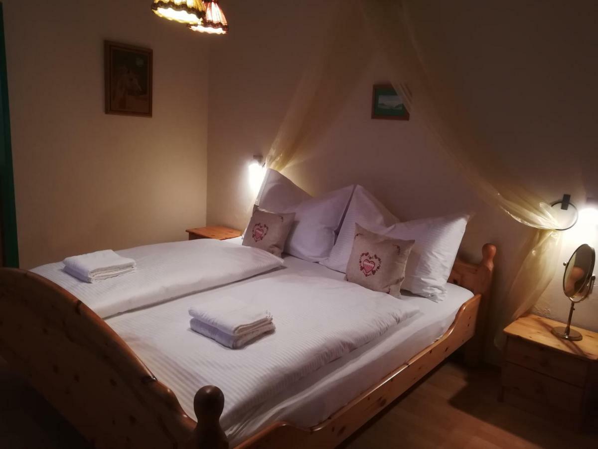 Lindlhof Fam. Taferner Villa Sankt Andra  Bagian luar foto